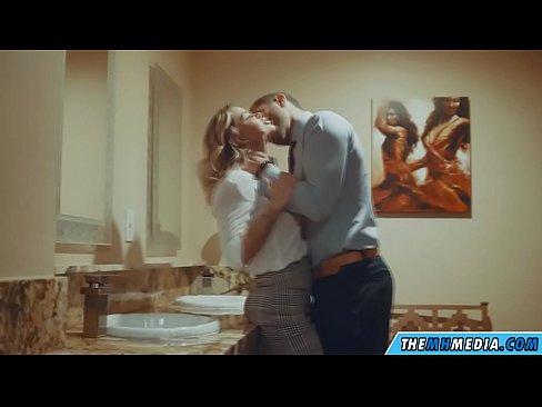 ❤️ When a busty blonde seduces you in a public toilet ☑ Porno vk at en-gb.sexafinkarasskaz.ru ❌